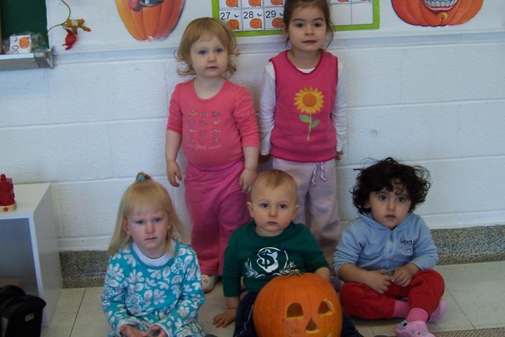 Halloween celebration at Future Scholars Montessori Academy, 2013 (14 of 16)