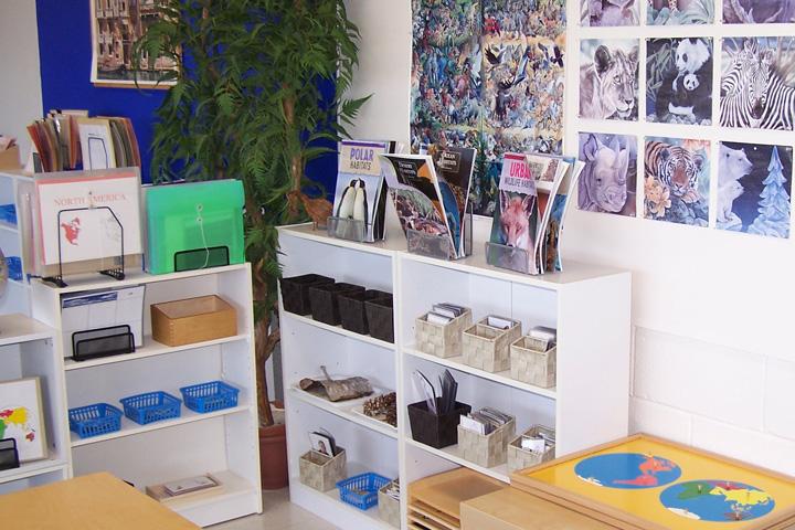 The Violet room, the Casa classroom at Future Scholars Montessori Academy (5 of 7)
