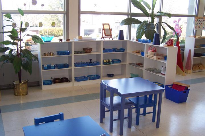 The Violet room, the Casa classroom at Future Scholars Montessori Academy (6 of 7)