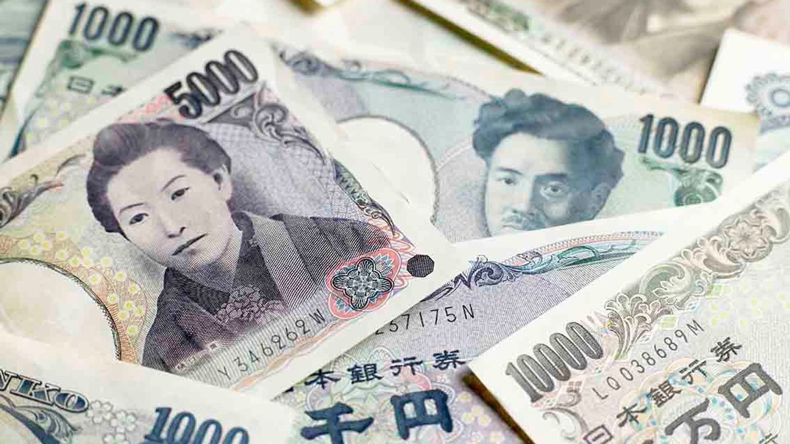What Caused Japan's Wages to Stagnate for 30 Years?