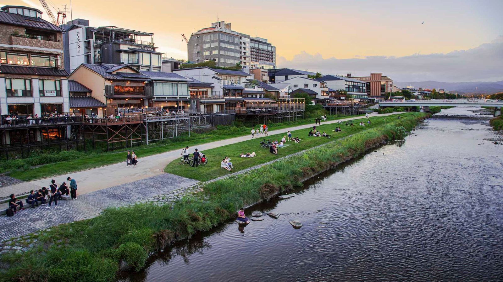 Best Time to Visit Japan: Seasonal Guide & Travel Tips