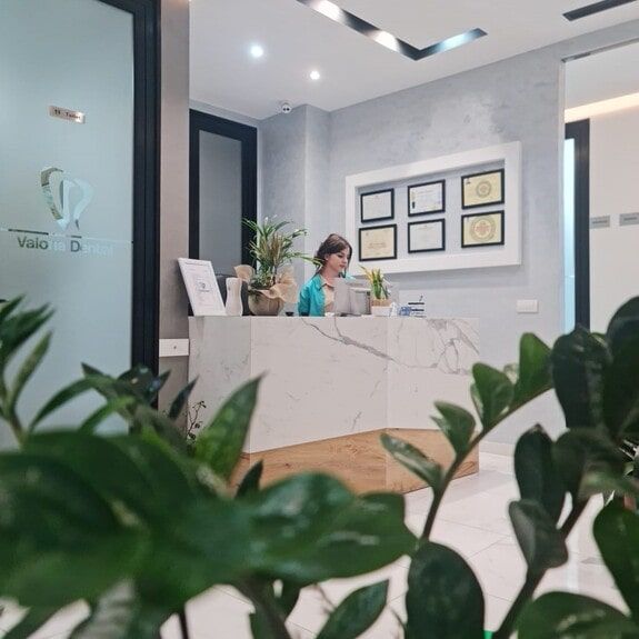 Photo of reception desk in Valona Dental Clinic