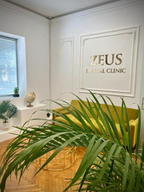 zeus dental clinic studio