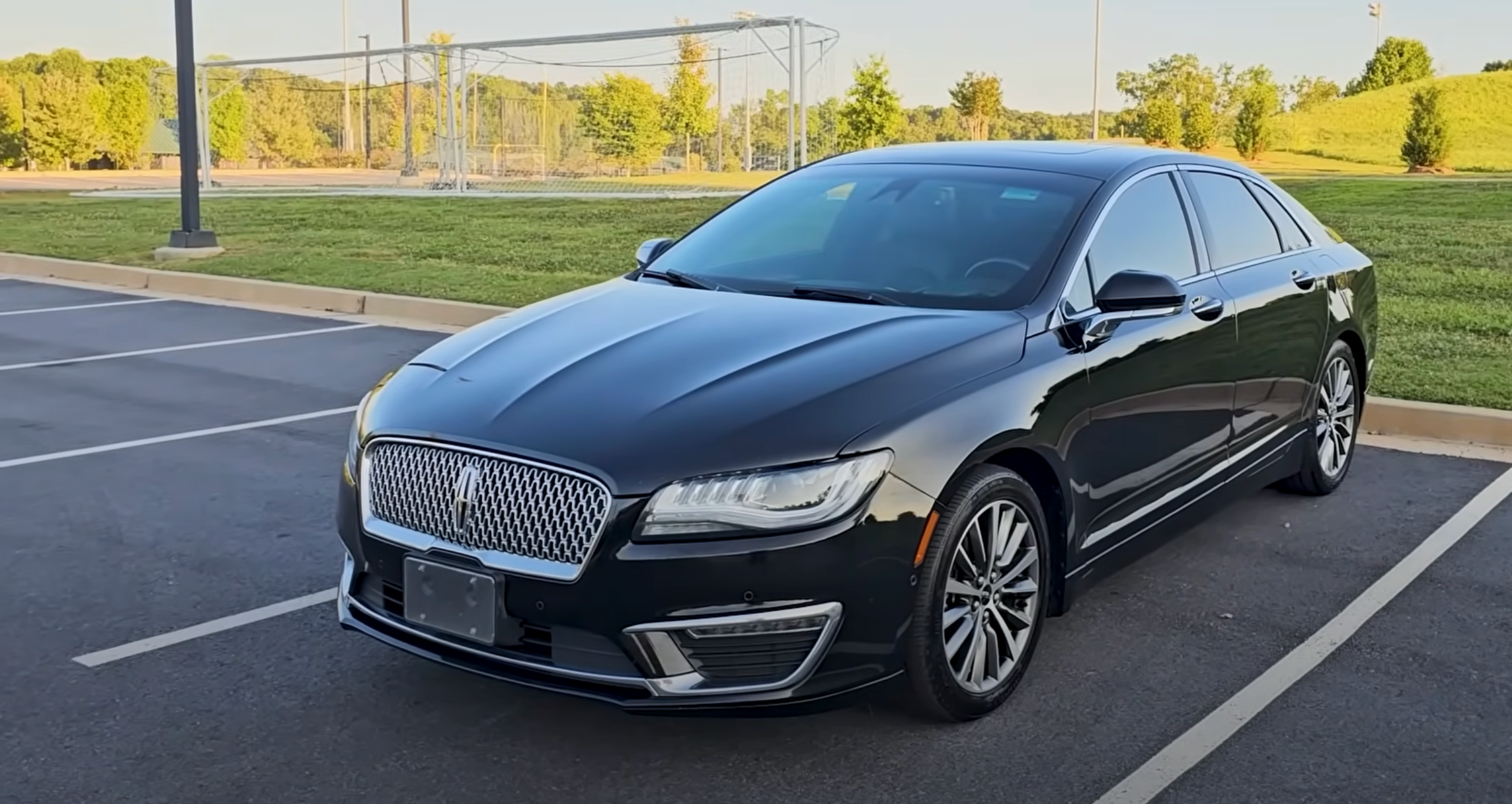 Lincoln MKZ Hybrid (HEV)