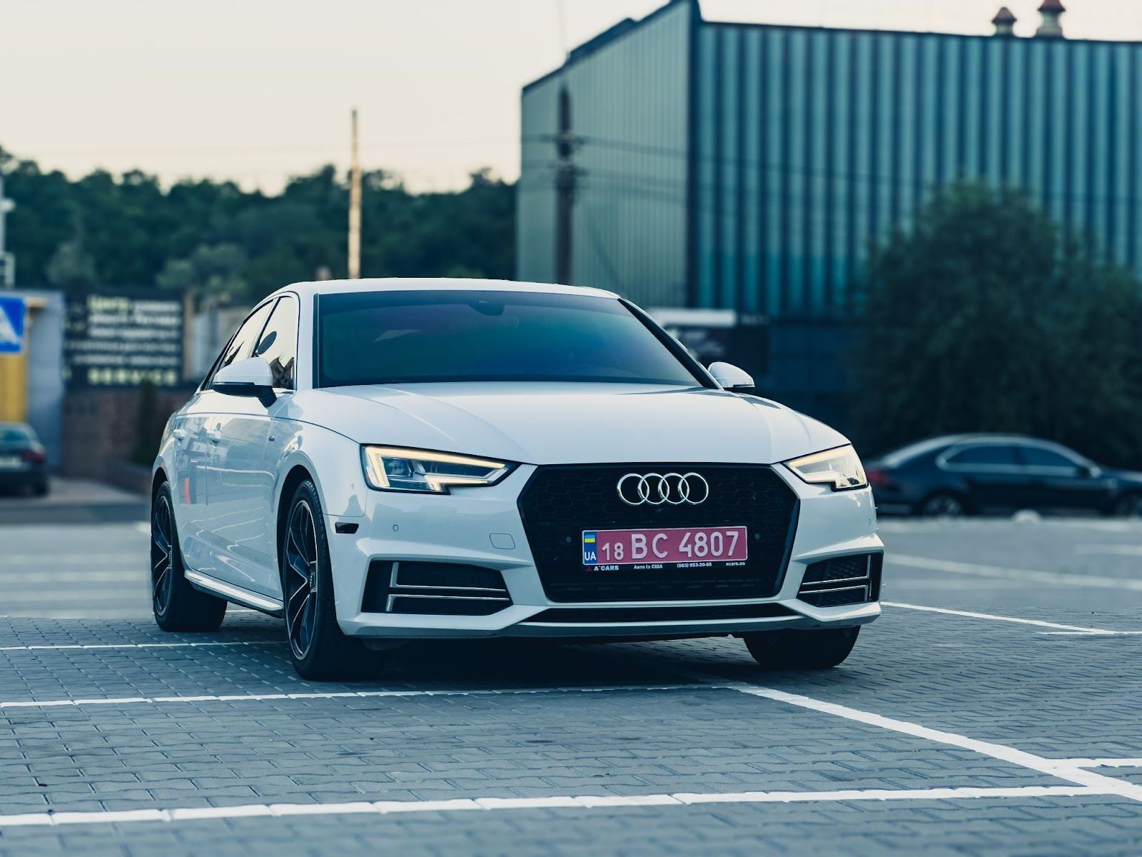 Audi A4 из США