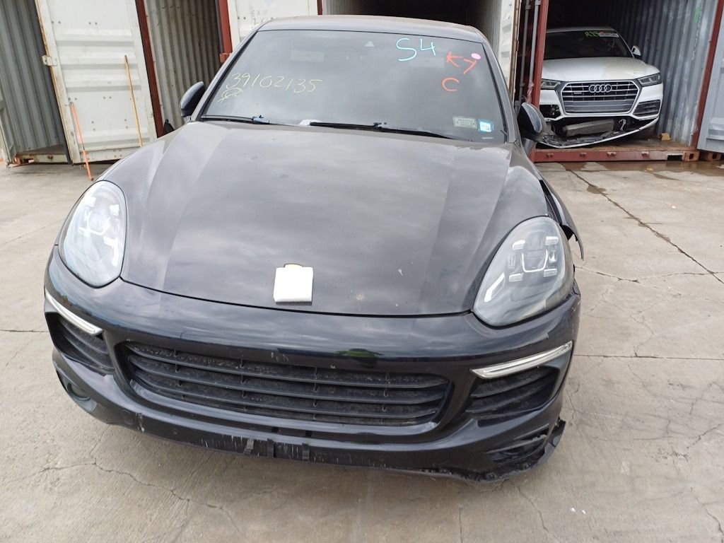 Porsche Cayenne из США