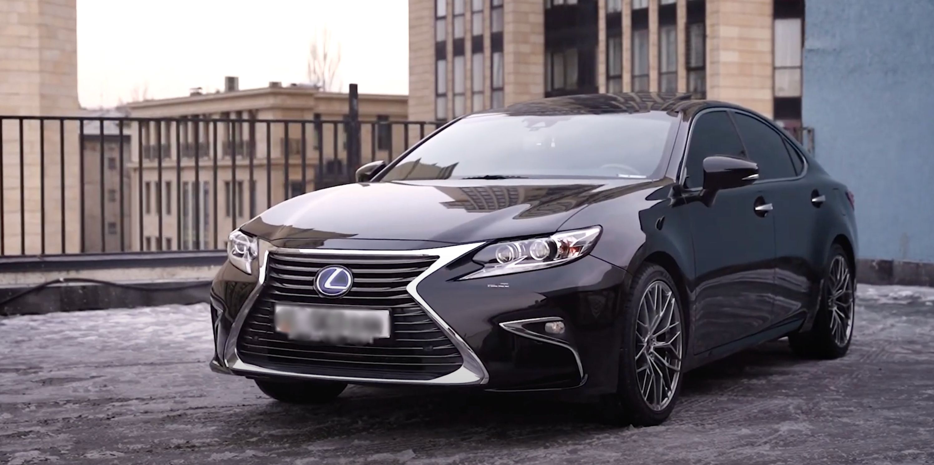 Lexus ES 300H Hybrid