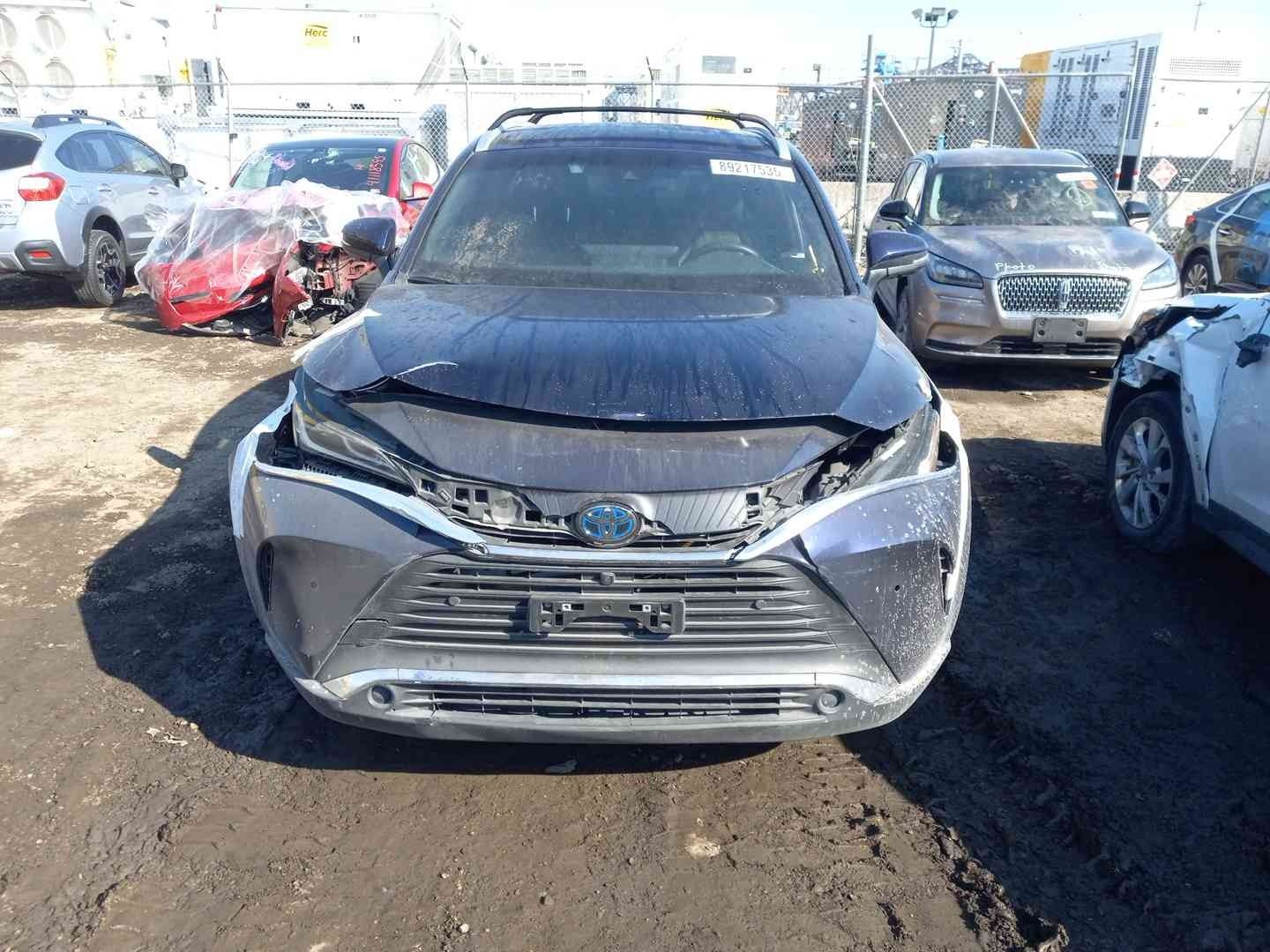 Toyota Venza из США