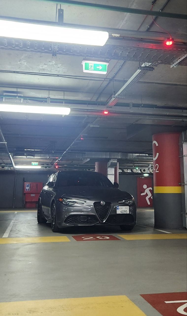 Альфа Ромео Джулия из Америки