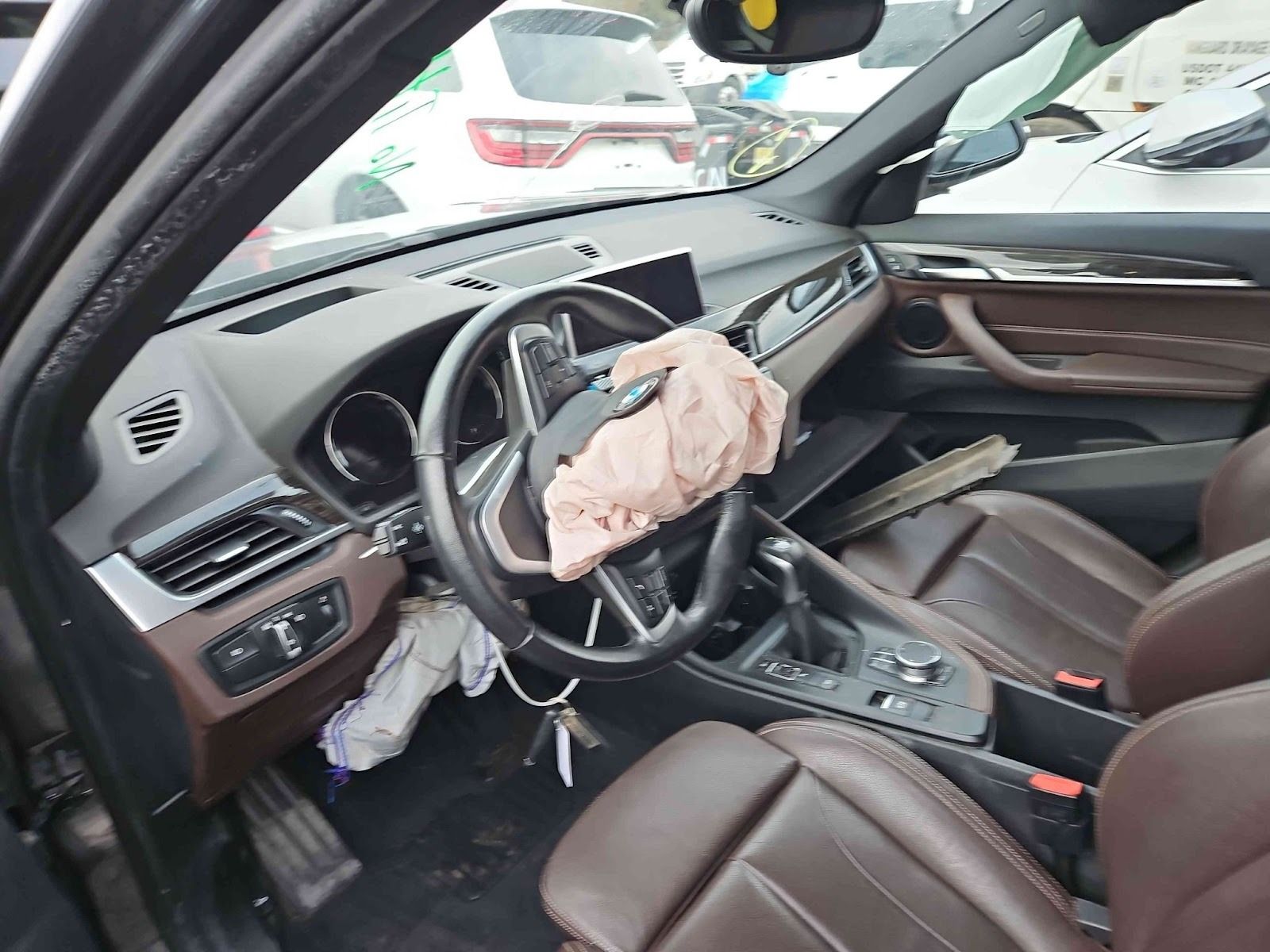 БМВ Х1 из США