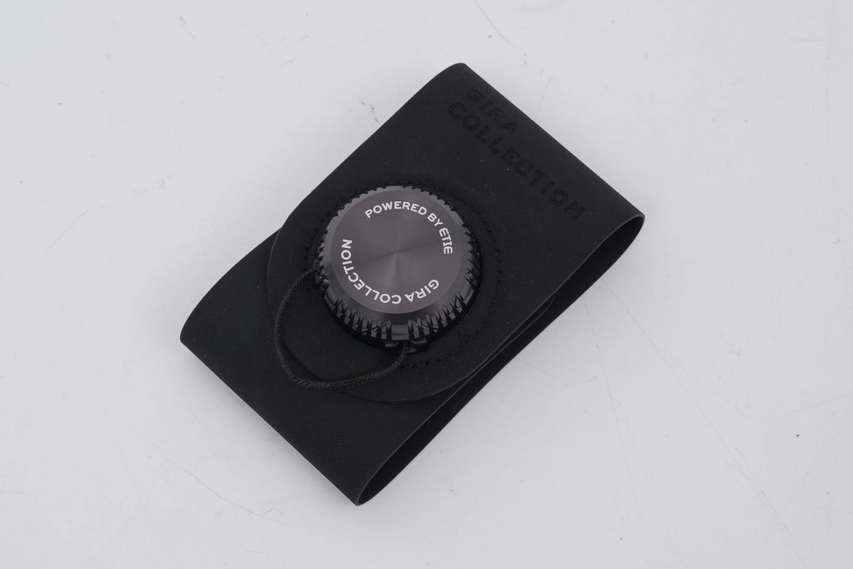 Attachment mechanism
