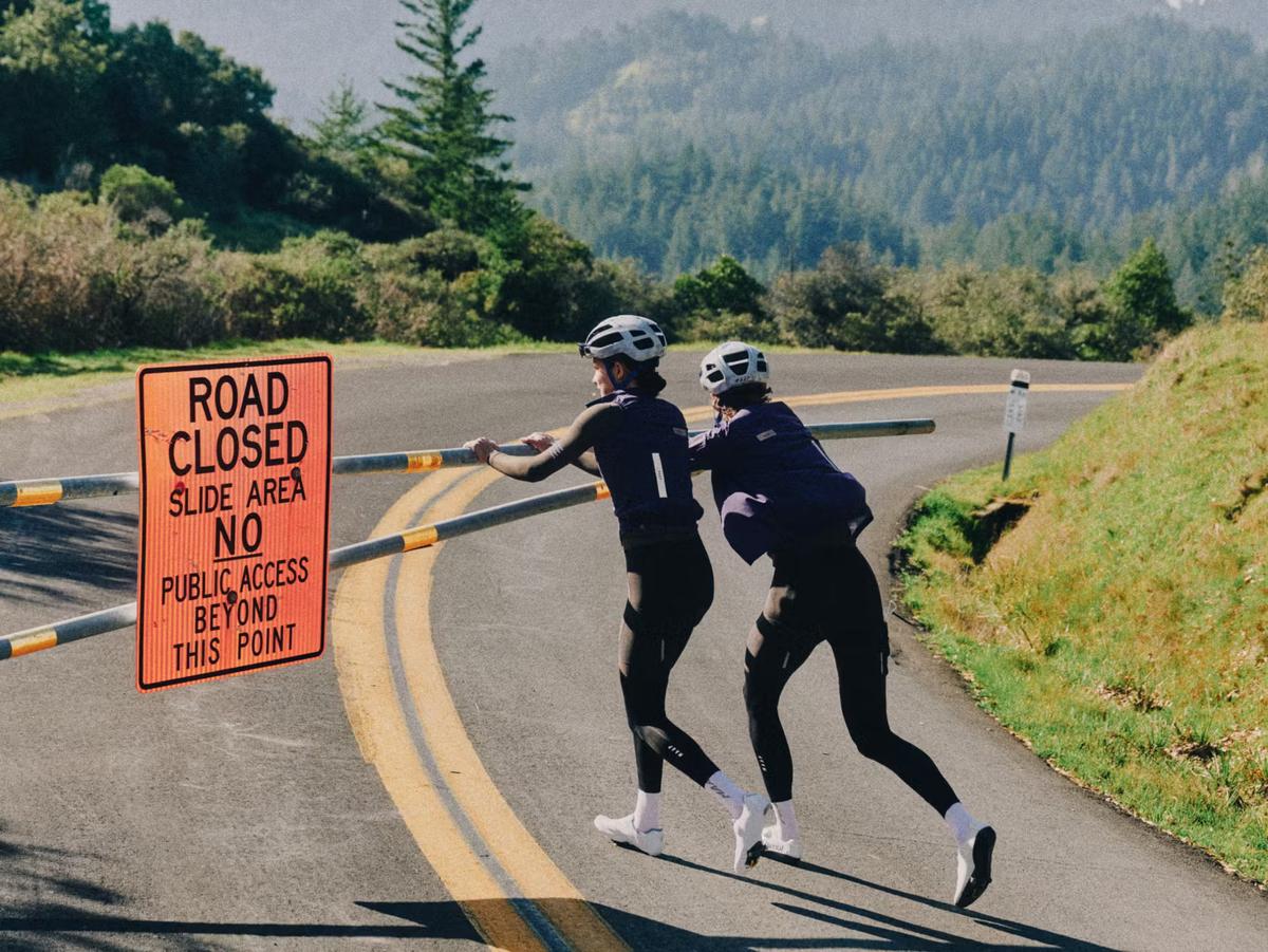 Low-profile saddle bag positioned under the saddle on a road bike