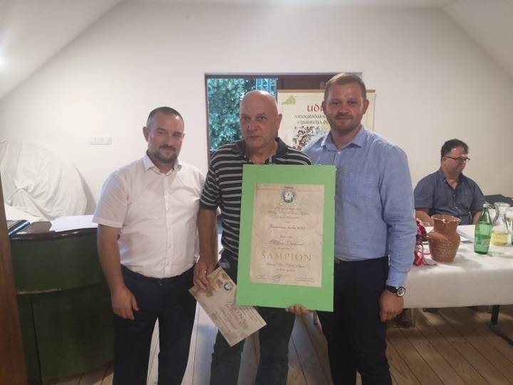 Udruga vinogradara – Miroslav Biškupec novi predsjednik - fotografija 7