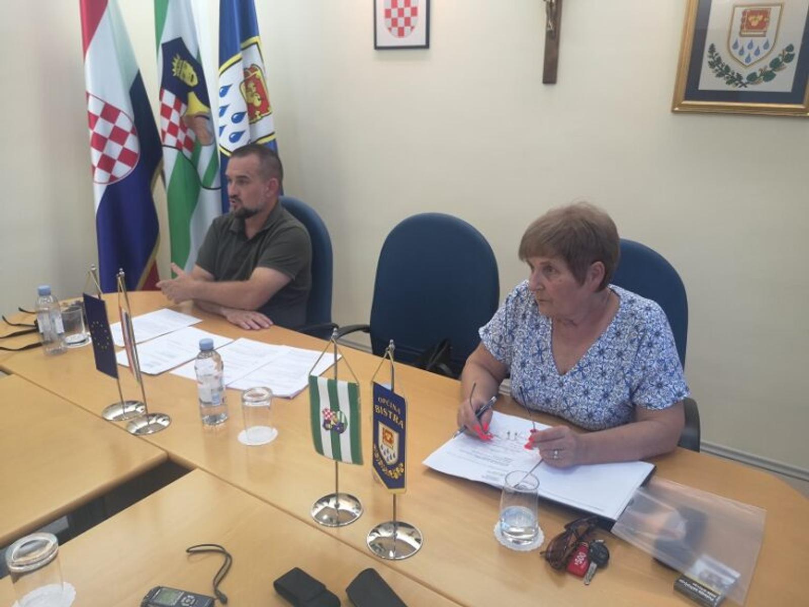 Općinsko vijeće – održali sjednicu pa na ljetnu stanku - fotografija 1