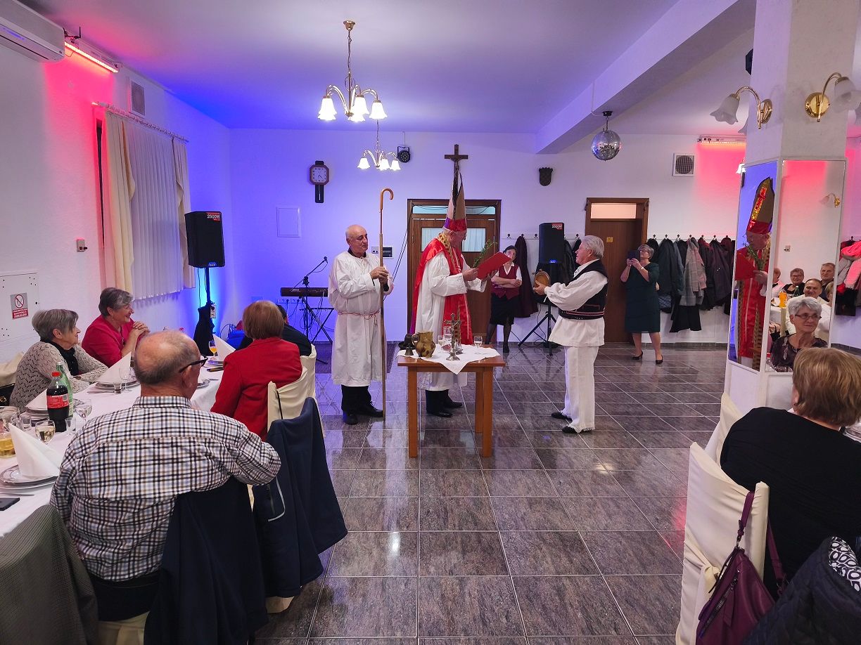 Udruga umirovljenika – proslavili Martinje