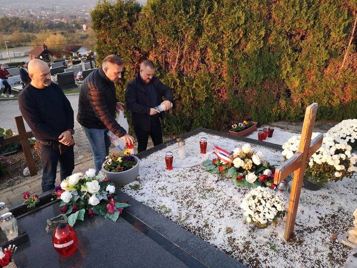 Obilježen blagdan Svih svetih - fotografija 4