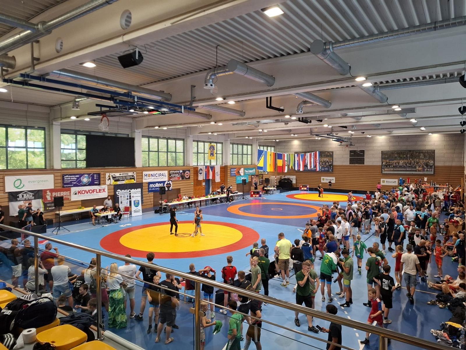 HK Bistra – nastupom u Slovačkoj zaključili polusezonu - fotografija 1