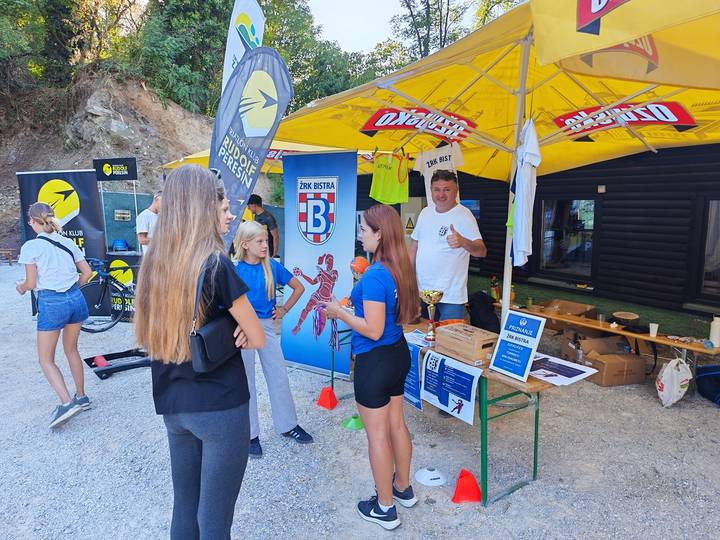 Dani Bistre zaključeni tamburaško-vokalnim programom Tiček nam popeva - fotografija 8