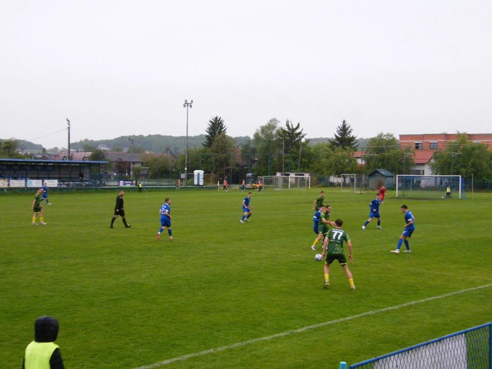 Nogomet – kadeti i juniori izborili Play Off, a seniorima bod iz Krapine