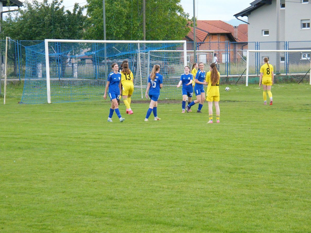 Nogomet – Bistra upisala nove velike pobjede