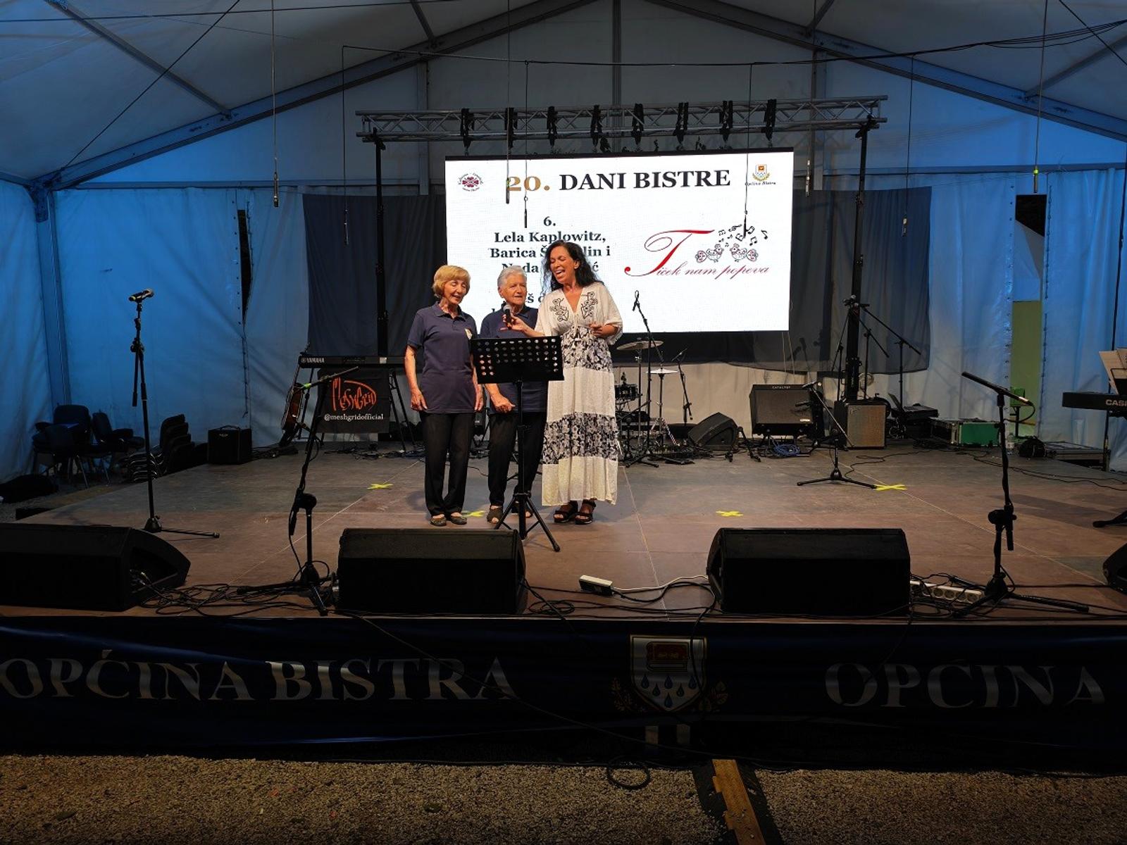 Dani Bistre zaključeni tamburaško-vokalnim programom Tiček nam popeva - fotografija 4