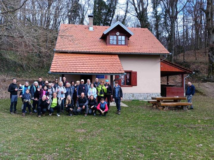 PD Bistra – osvojili Cesargradsku goru - fotografija 4