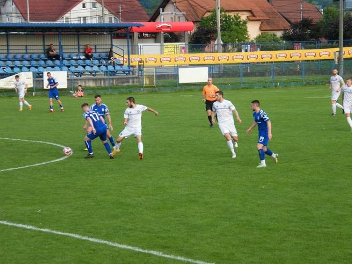 Nogomet – Karlovac bolji od Bistre - fotografija 3