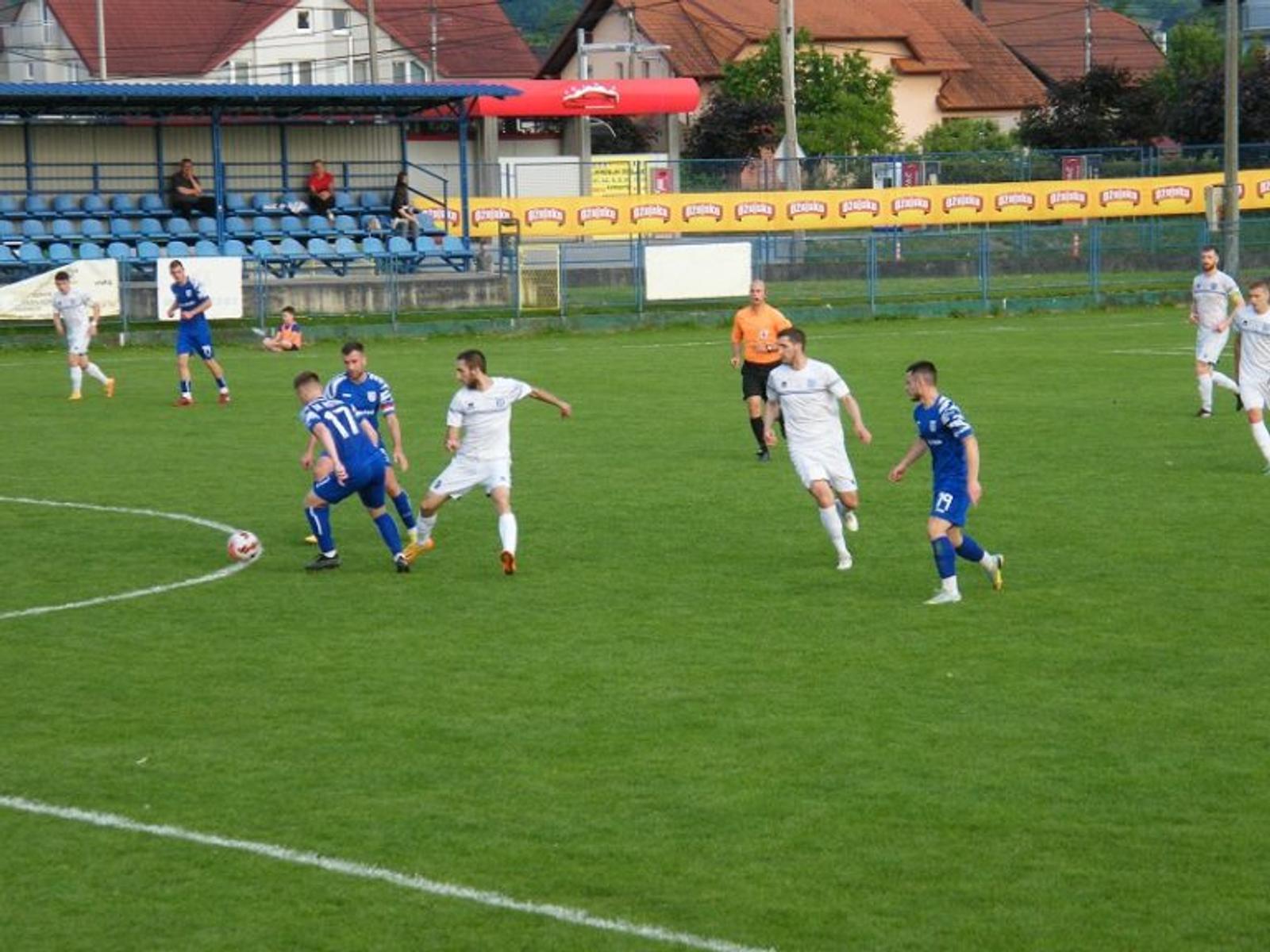 Nogomet – Karlovac bolji od Bistre - fotografija 3