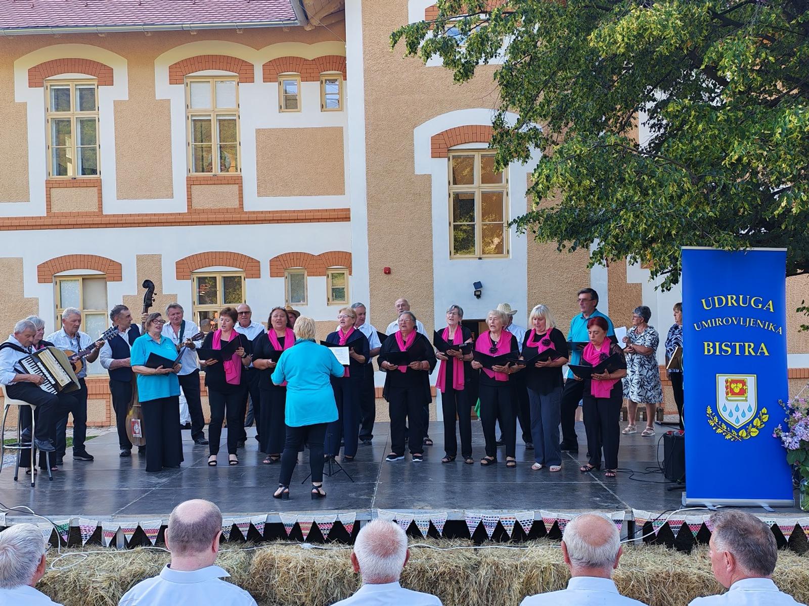 Zvuk Bistre – manifestaciju zaključili bistranski umirovljenici - fotografija 1