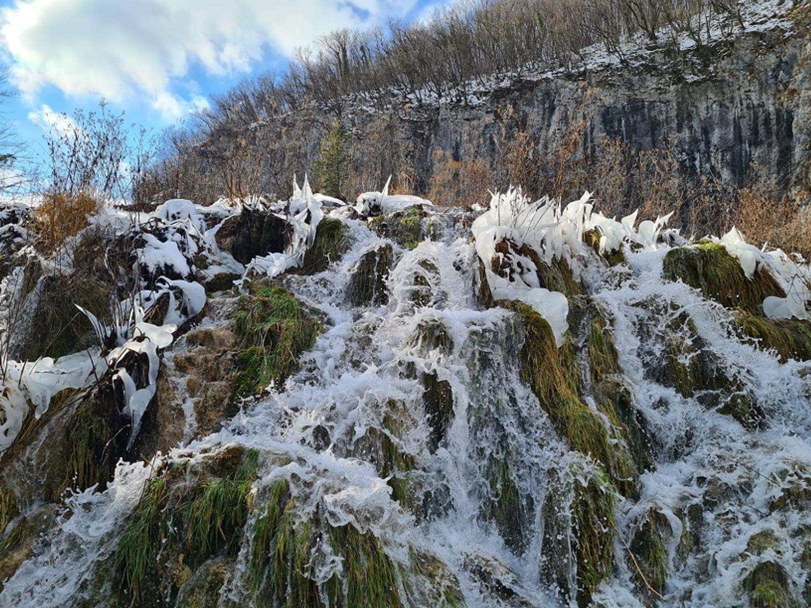 PD Bistra – novu planinarsku sezonu otvorili izletom na Plitvice - fotografija 2