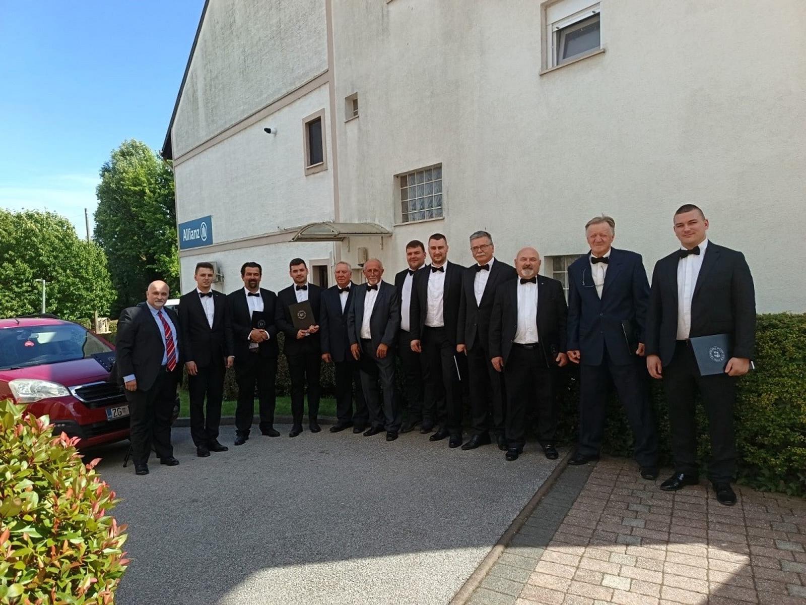 MPZ Bistrani – prvo mjesto na 25. Susretu pjevačkih zborova - fotografija 3