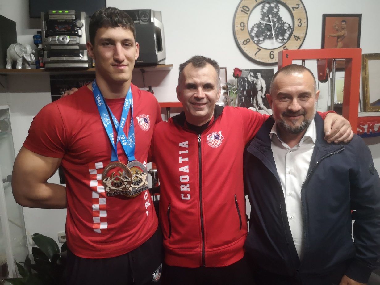 Načelnik Drviš posjetio Ivana Žagmeštra, prvaka Balkana i viceprvaka Europe u body buildingu