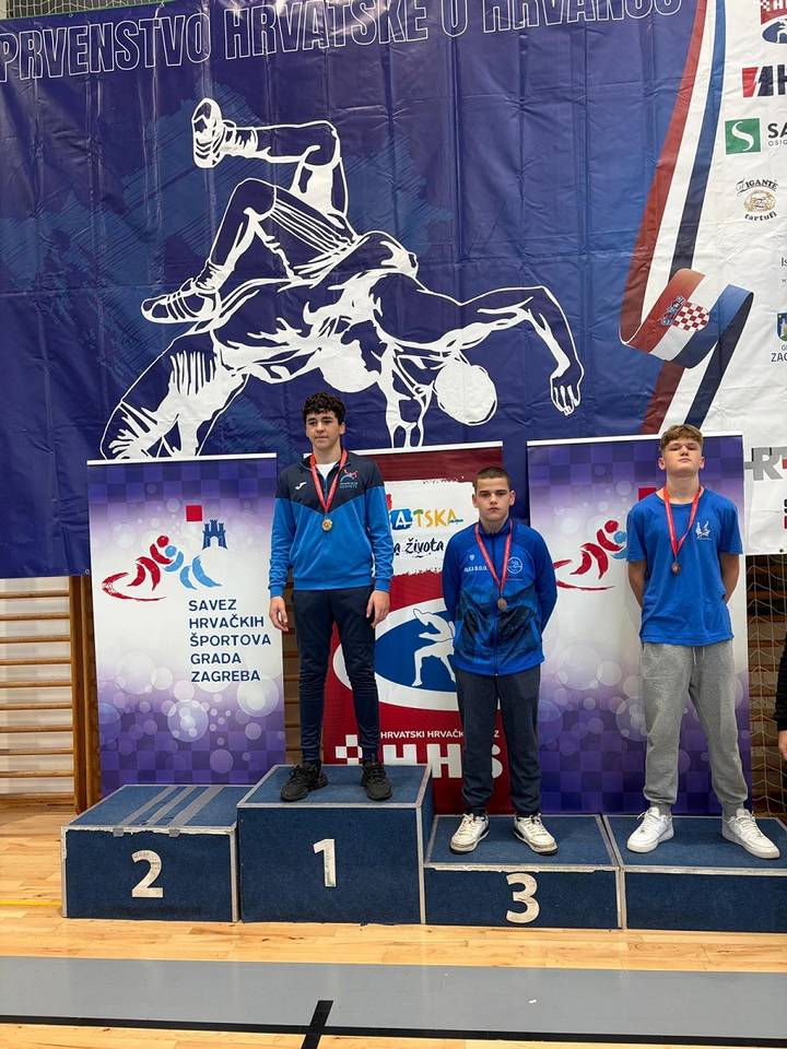 Hrvački klub Bistra – nove tri medalje s Prvenstva Hrvatske - fotografija 2