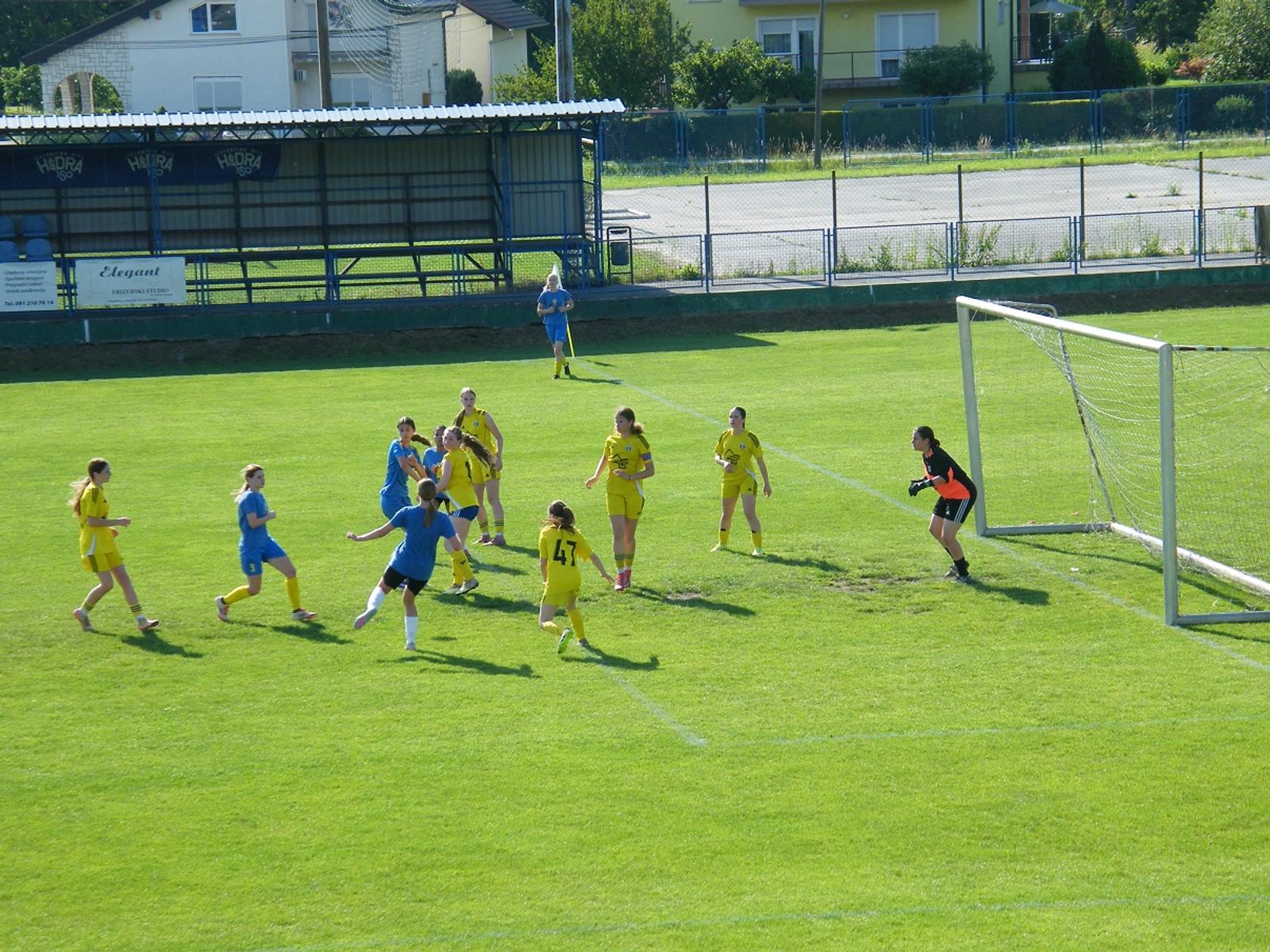 Nogomet – Dinamo Zagreb i Inker 1 Zaprešić pobjednici ovogodišnjeg Bistra Girls Cupa - fotografija 4