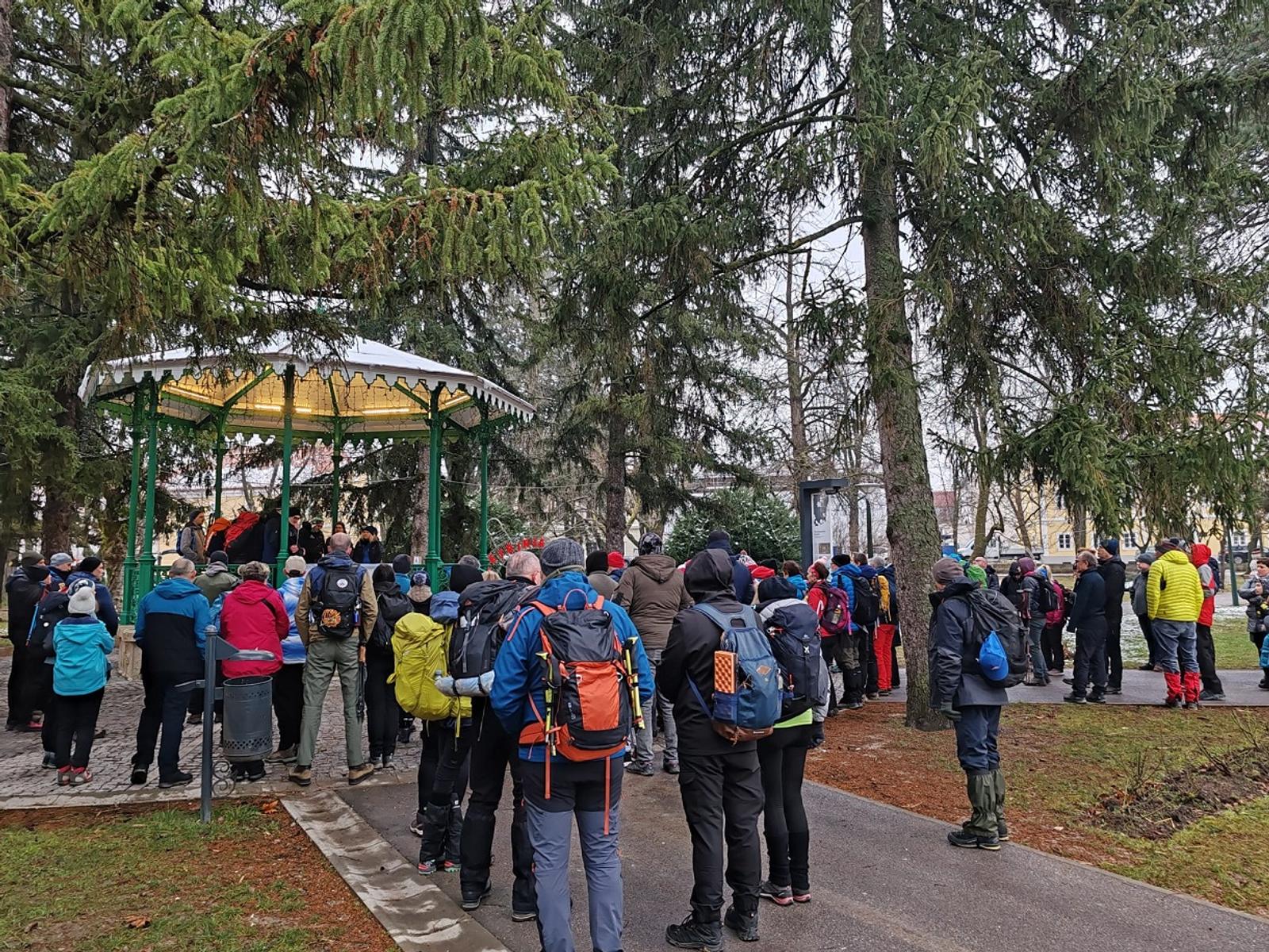 PD Bistra – sudjelovali u pohodu „Banovini s ljubavlju“ - fotografija 1