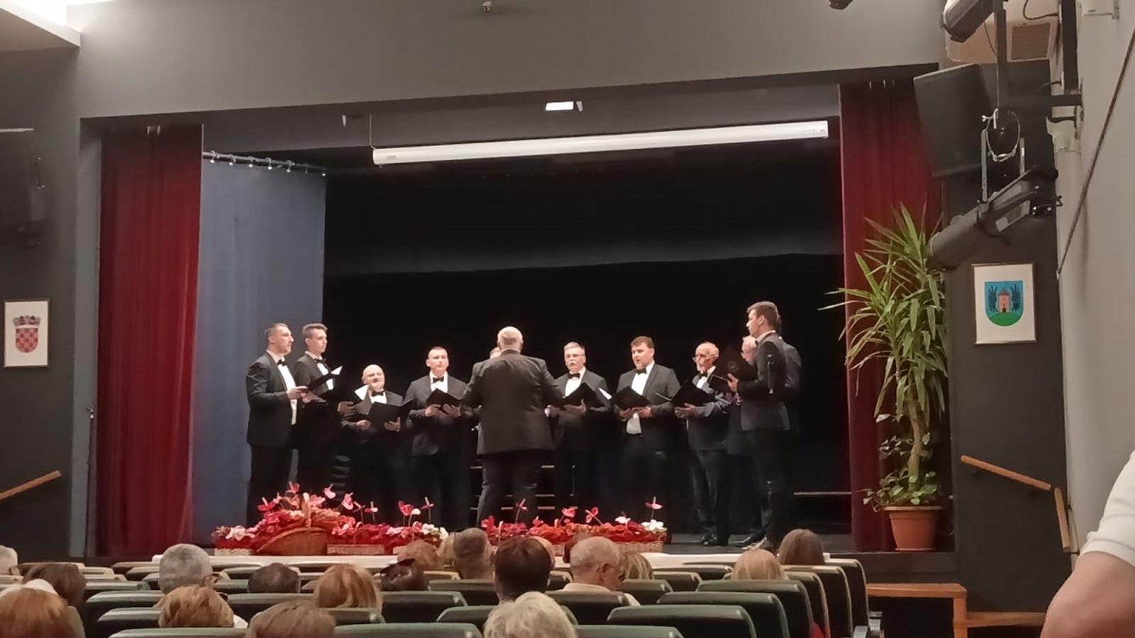 MPZ Bistrani – prvo mjesto na 25. Susretu pjevačkih zborova - fotografija 2