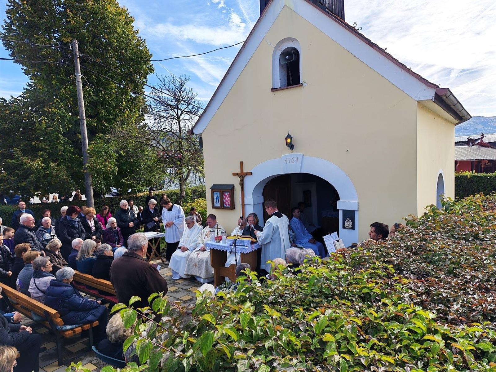 Slavlje svete mise ispred Kapele sv. Vendelina