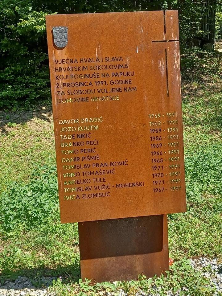 PD Bistra – uživali u ljepotama Papuka - fotografija 3
