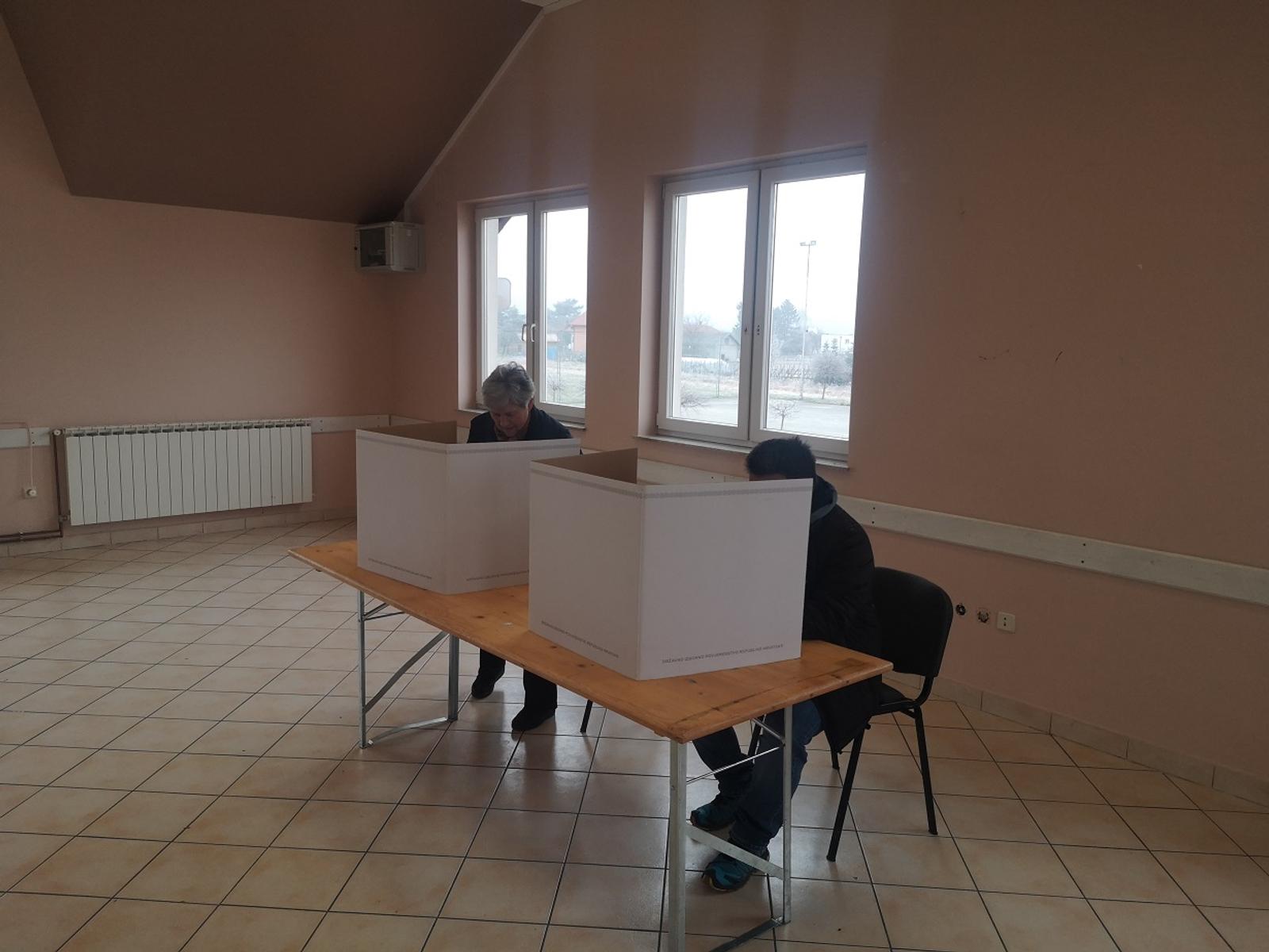 Izbori za predsjednika Republike Hrvatske – Zoranu Milanoviću drugi mandat - fotografija 5