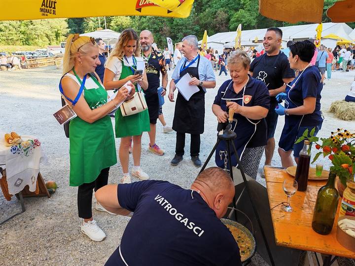 Čušpajzijada – još jednom pogodila „u sridu“ - fotografija 7