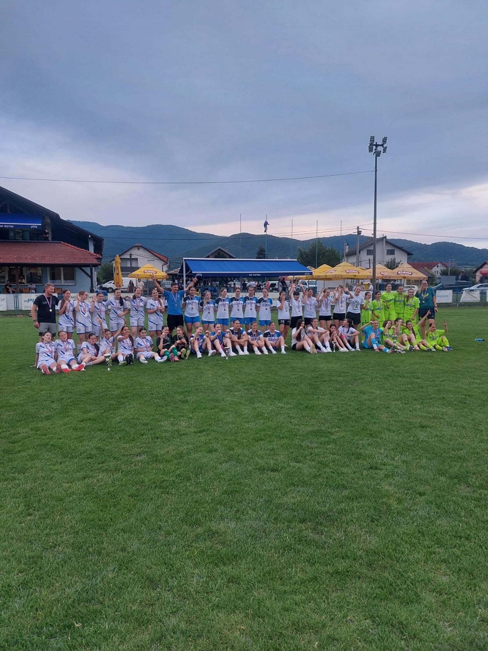 Nogomet – Dinamo Zagreb i Inker 1 Zaprešić pobjednici ovogodišnjeg Bistra Girls Cupa - fotografija 6
