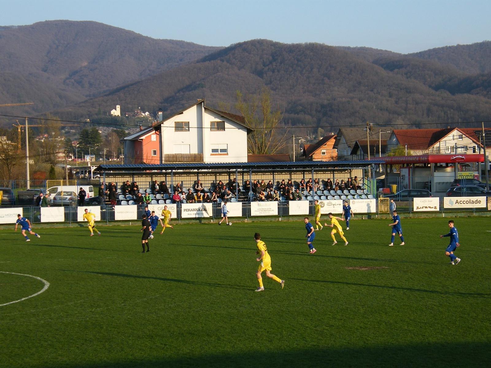 Nogomet – derbi kola pripao Samoboru - fotografija 1