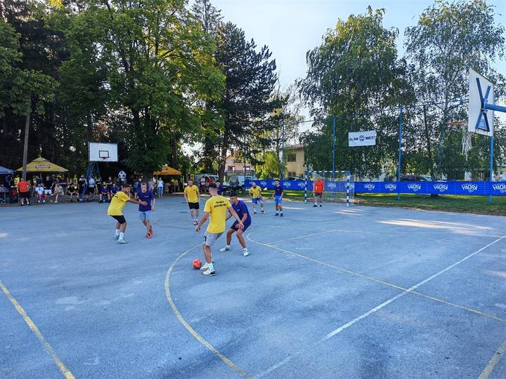 Srednja Poljanica pobjednik Turnira Polanica - fotografija 6