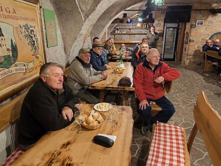 Udruga vinogradara – održali prvo kušanje vina - fotografija 2