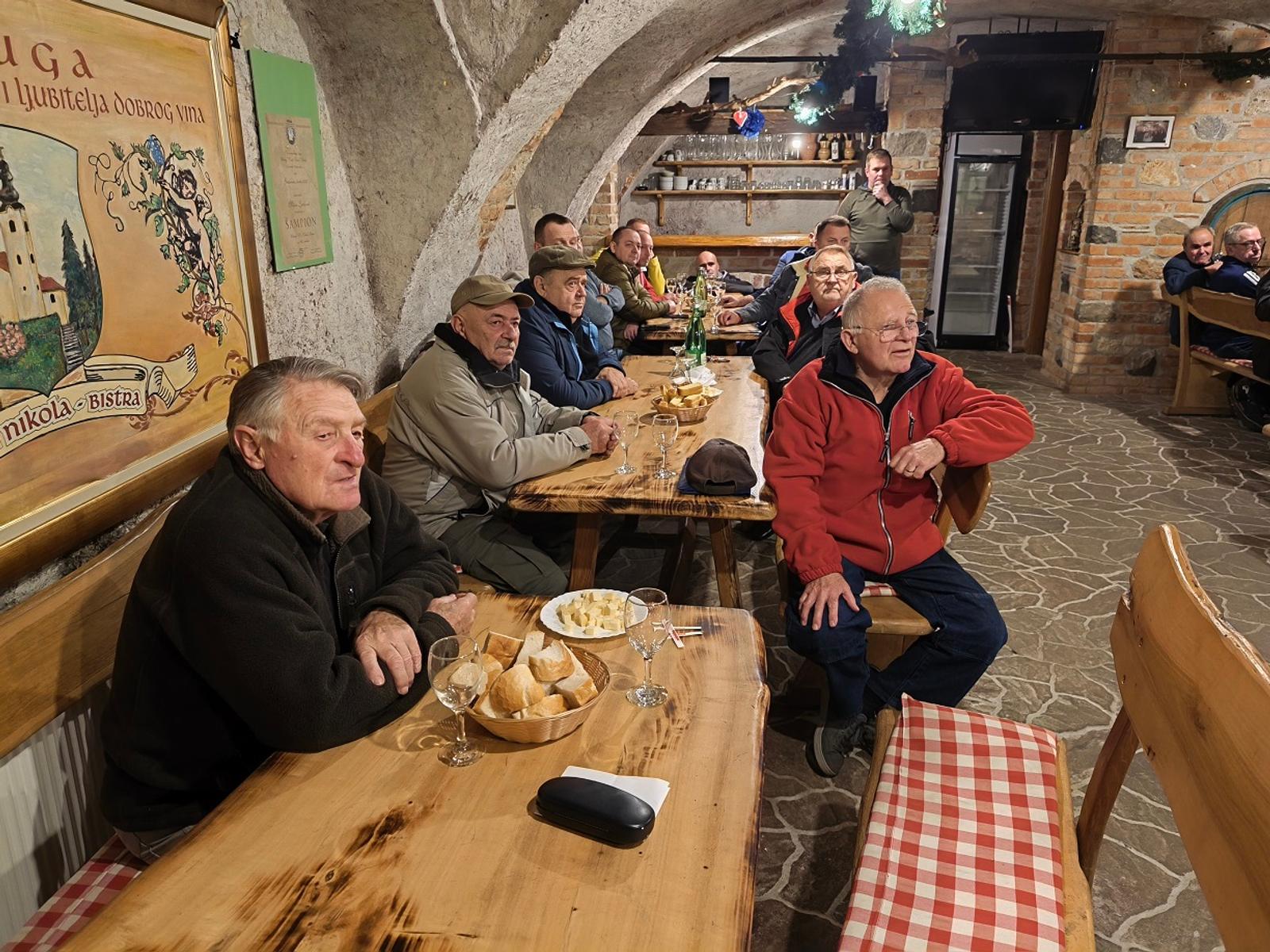 Udruga vinogradara – održali prvo kušanje vina - fotografija 2