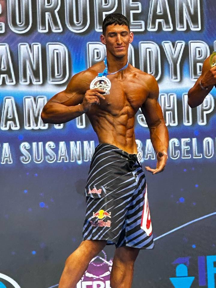 Načelnik Drviš posjetio Ivana Žagmeštra, prvaka Balkana i viceprvaka Europe u body buildingu - fotografija 1