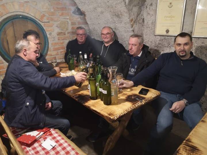 Održano prvo kušanje mladih vina - fotografija 4