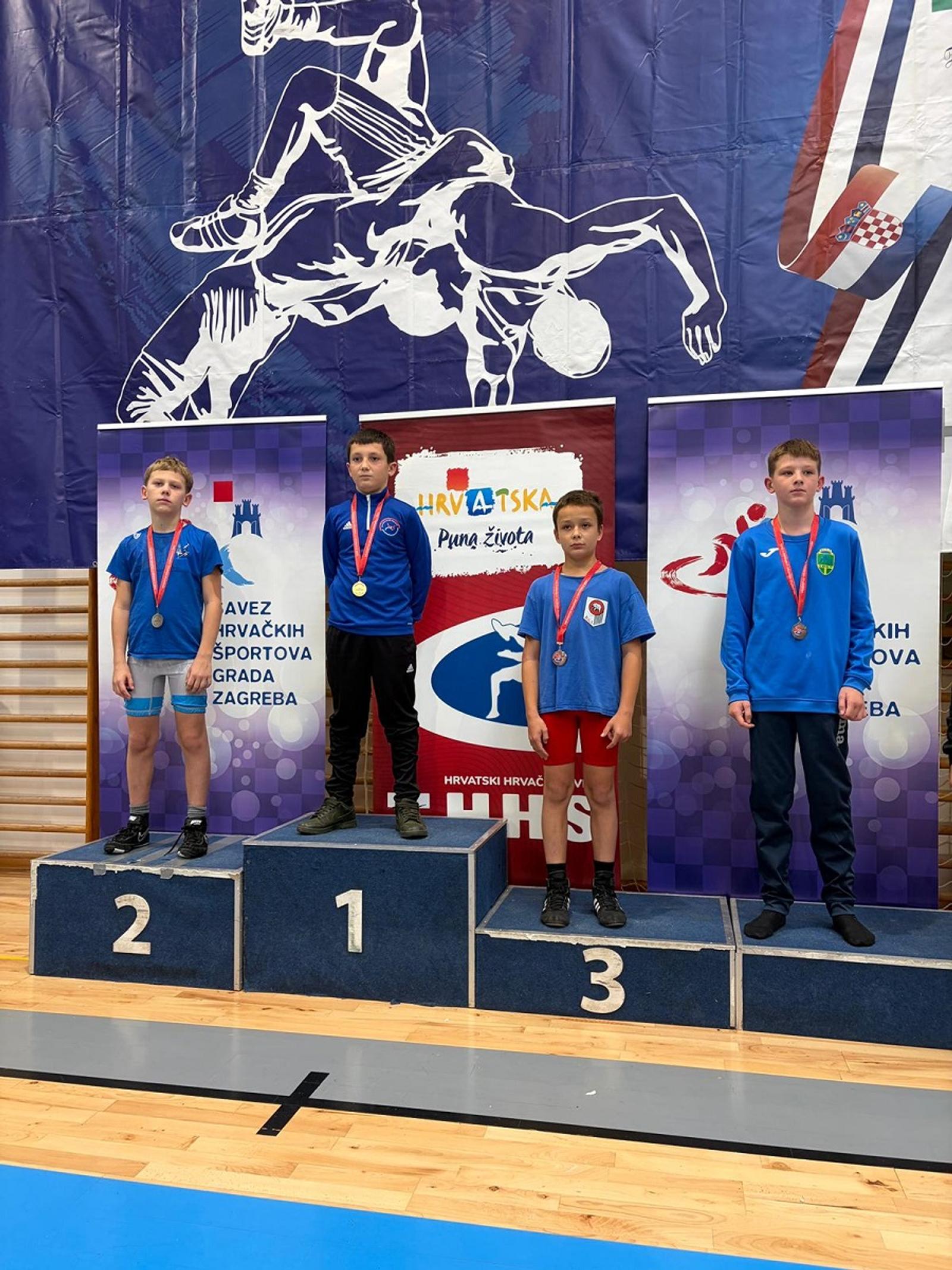 Hrvački klub Bistra – nove tri medalje s Prvenstva Hrvatske - fotografija 3