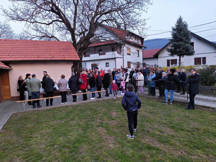 Udruga prijatelja hrvatskih božićnih jaslica – priredili novu izložbu - fotografija 5