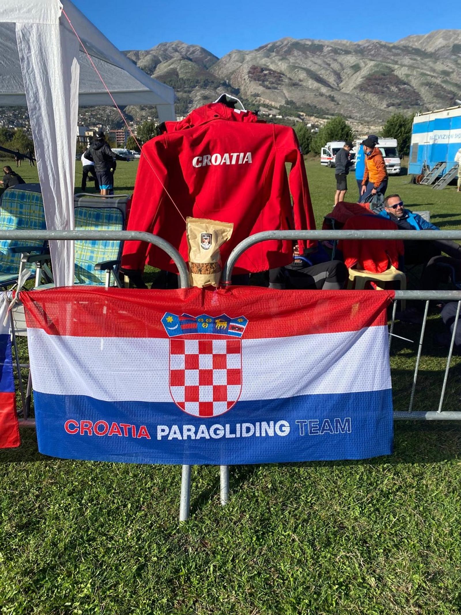 Parajedriličarstvo – Kumiša odličan na Europskom prvenstvu u preciznom slijetanju paraglajderom - fotografija 3